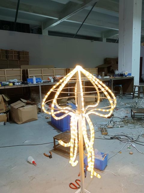 Jellyfish Christmas decoration light by JKPARKRIDES