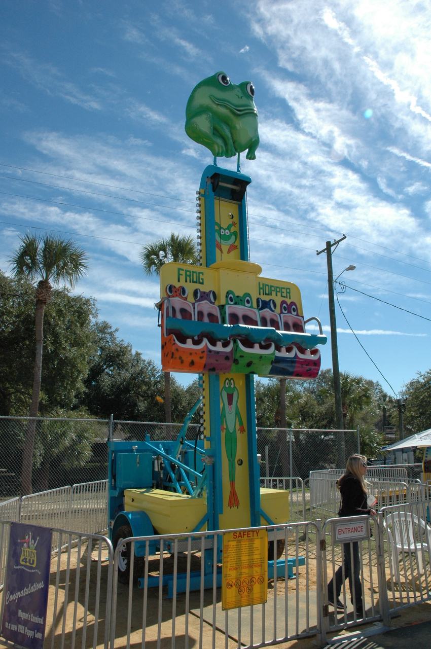 Frog Prince Drop Tower — outdoor drop tower factory