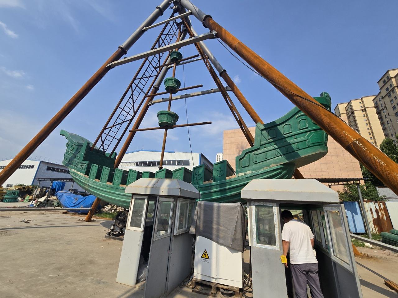 Pirate Ship — equipment and project view