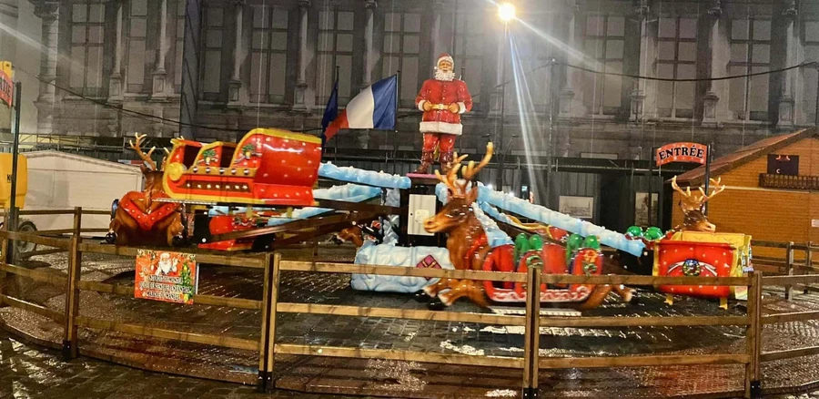 Flying Santa — 32 Riders by JKPARKRIDES