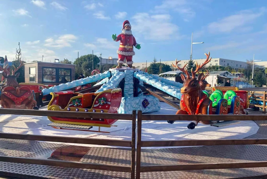 Flying Santa — 32 Riders by JKPARKRIDES