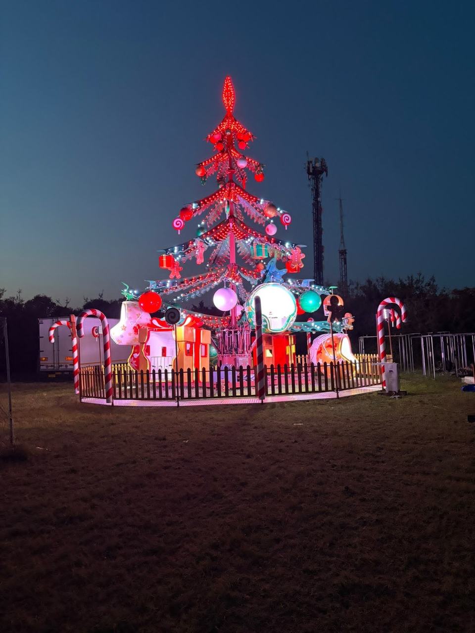 Christmas tree ride for seasonal markets and festivals